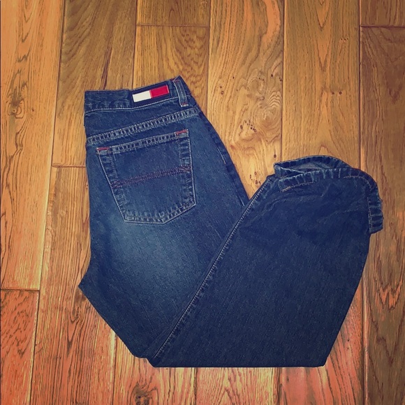 Tommy Hilfiger Pants - Vintage cropped tommy jeans capri shorts. Size 9